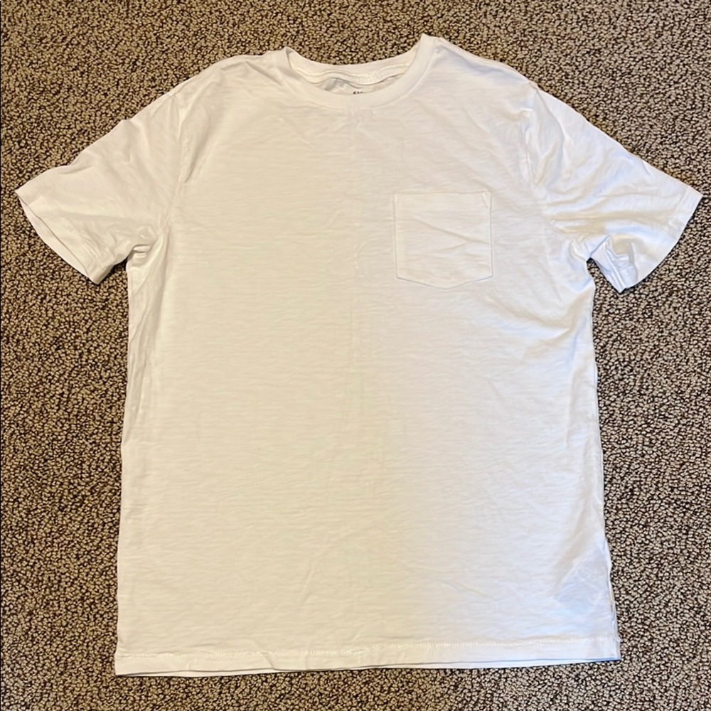 GAP White Short Sleeve Tee Classic Crew Neck